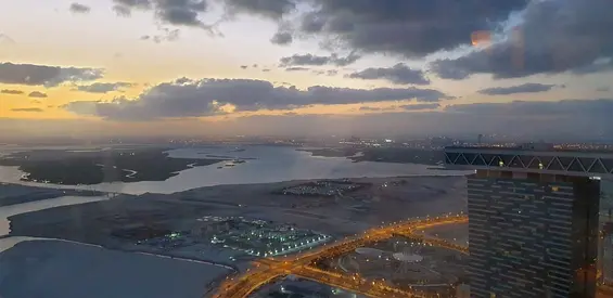 Sky Home In The Clouds | Spacious Layout