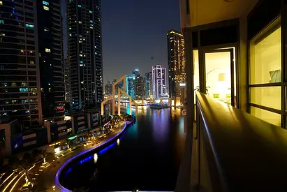 Corner Unit-marina View- Emaar