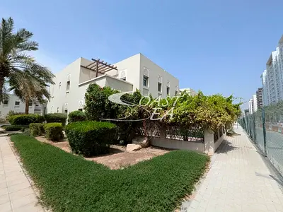 Corner Unit | Well Maintained | Single Row | Vacant | Type A |