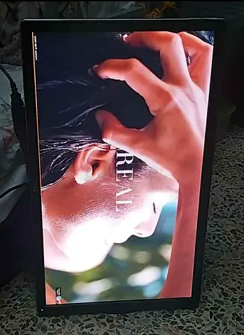 4K Dell 27inc Ultra HD LED Monitor With Hidrolic Stand Model No P2715Q
