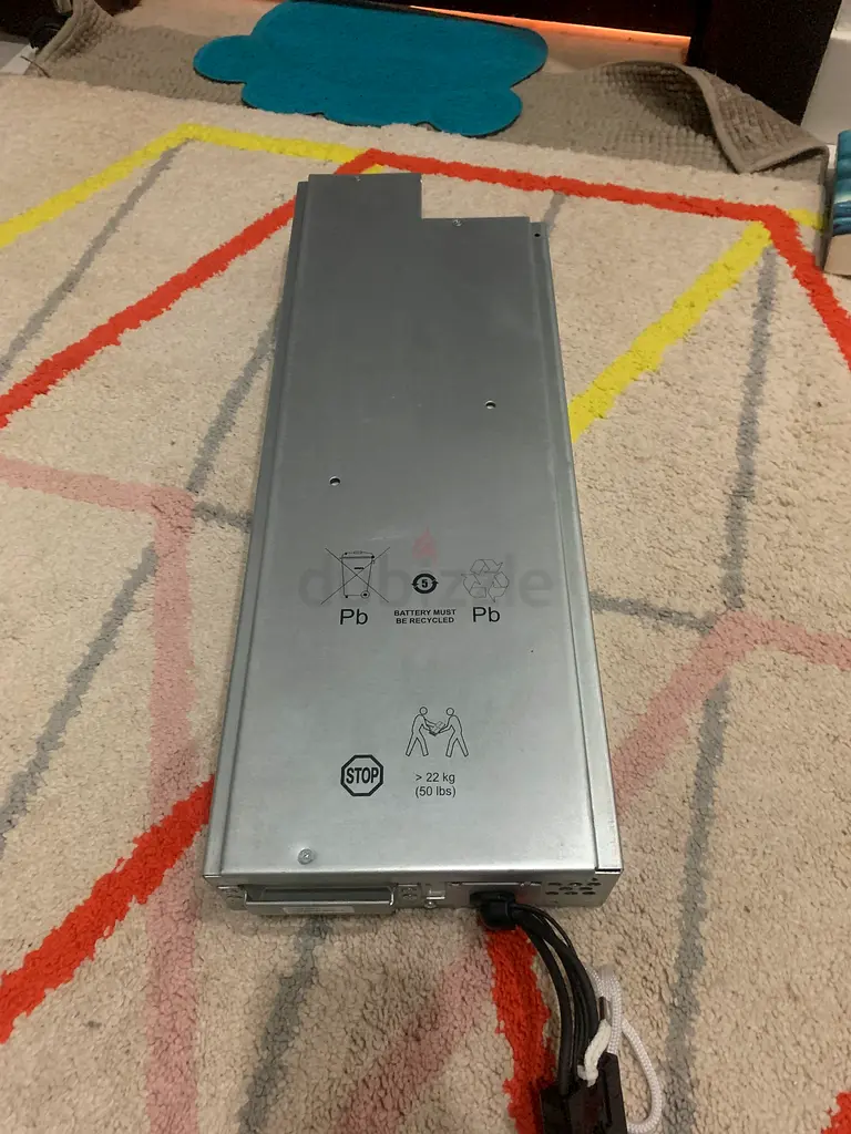 UPS replacement battery63260218869891111