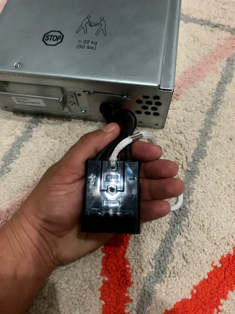 UPS replacement battery