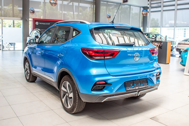 MG ZSEV LUX FROM DEALER62930624011778112