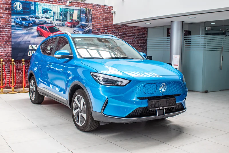 MG ZSEV LUX FROM DEALER62930624011778111