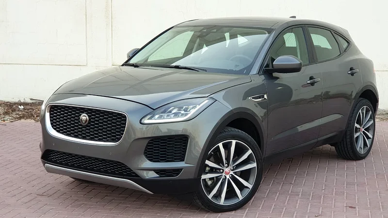 JAGUAR E-PACE P200 AWD SE - GCC SPECS - ACCIDENT FREE - UNDER WARRANTY - FULL SERVICE HISTORY -63177938452225111