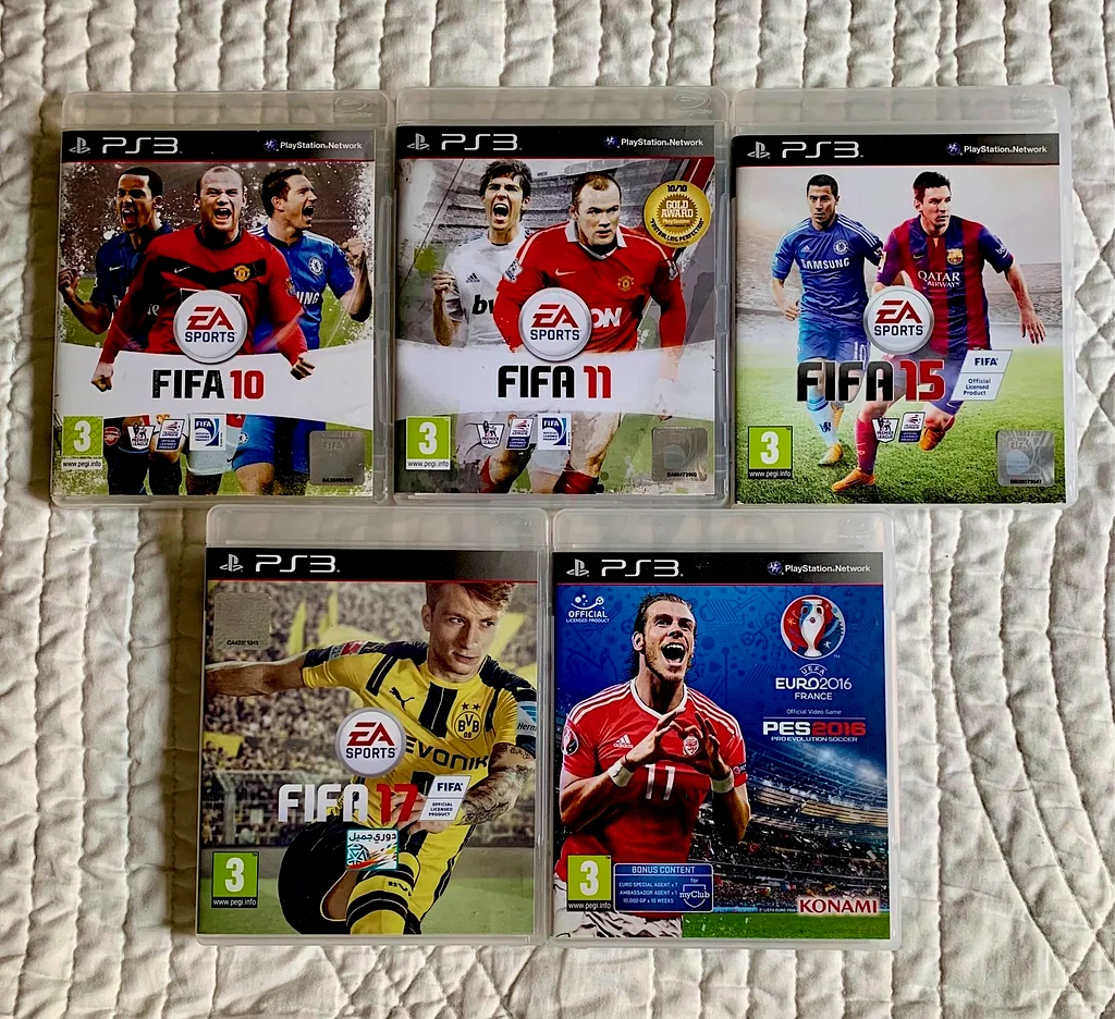 ＜EA BEST HITS＞FIFA10 ワールドクラスサッカー - PS3 Amazon.co.jp: FIFA 10 ワールドクラス サッカー - PS3 : ゲーム