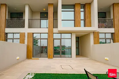 Duplex | Bright Unit | Near Park | Exclusive