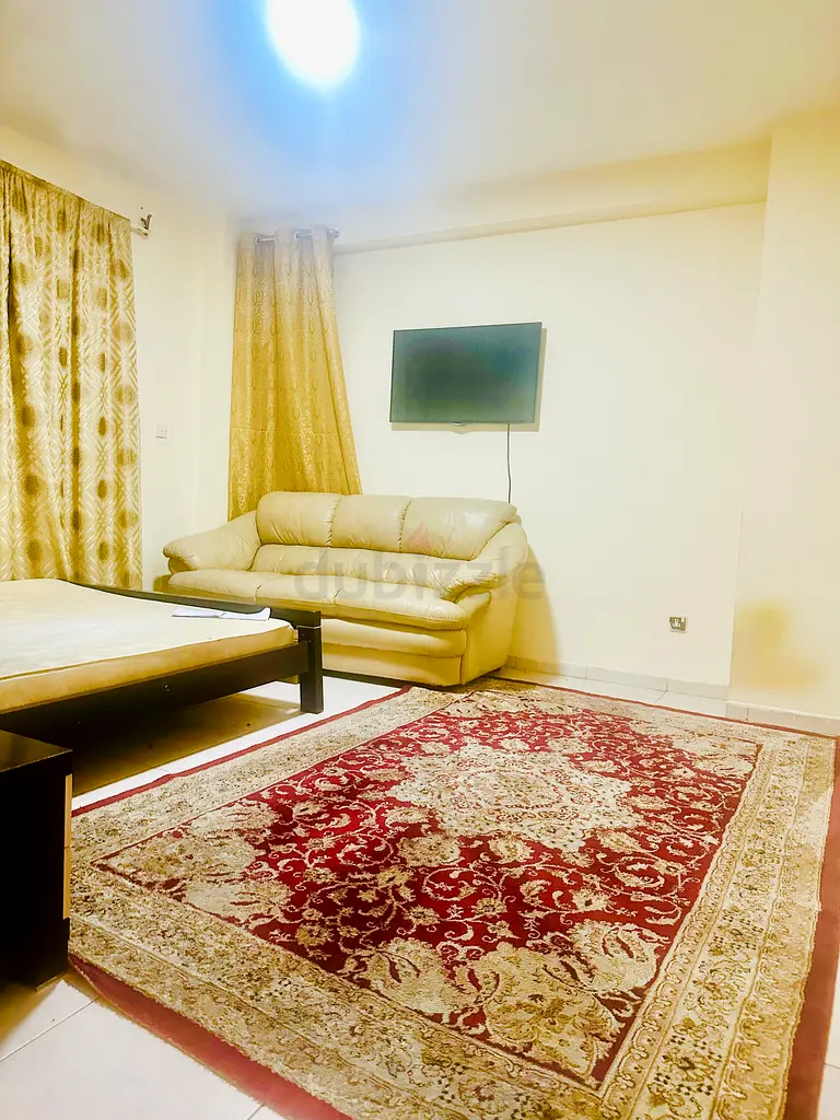 Apartment Fully Furnished Family room avaible in Al Rigga Area near