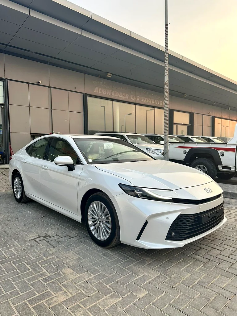 تويوتا كامري 202563147211767170112