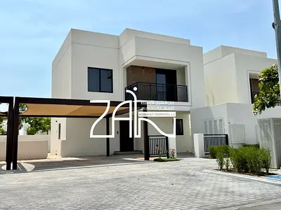 Ready To Move In | Spacious 4 Br | Prime Location