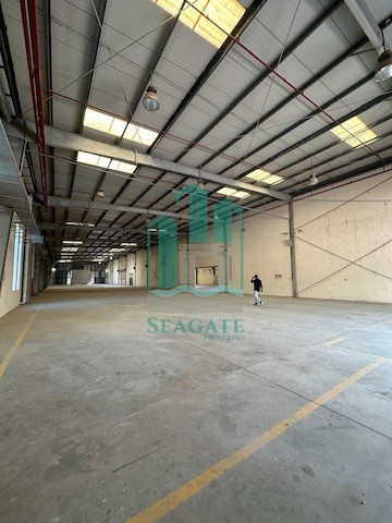 Excellent And Insolated Warehouse For Sale In Dip