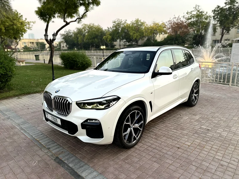 2020 BMW X5 XDrive 40i M-Kit Engine V6 Gcc specs done 140,000 Km  Original paint63159711447425112