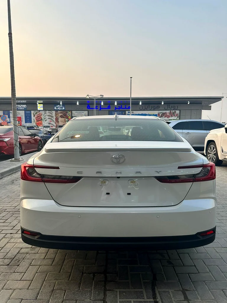 تويوتا كامري 202563147211767170113