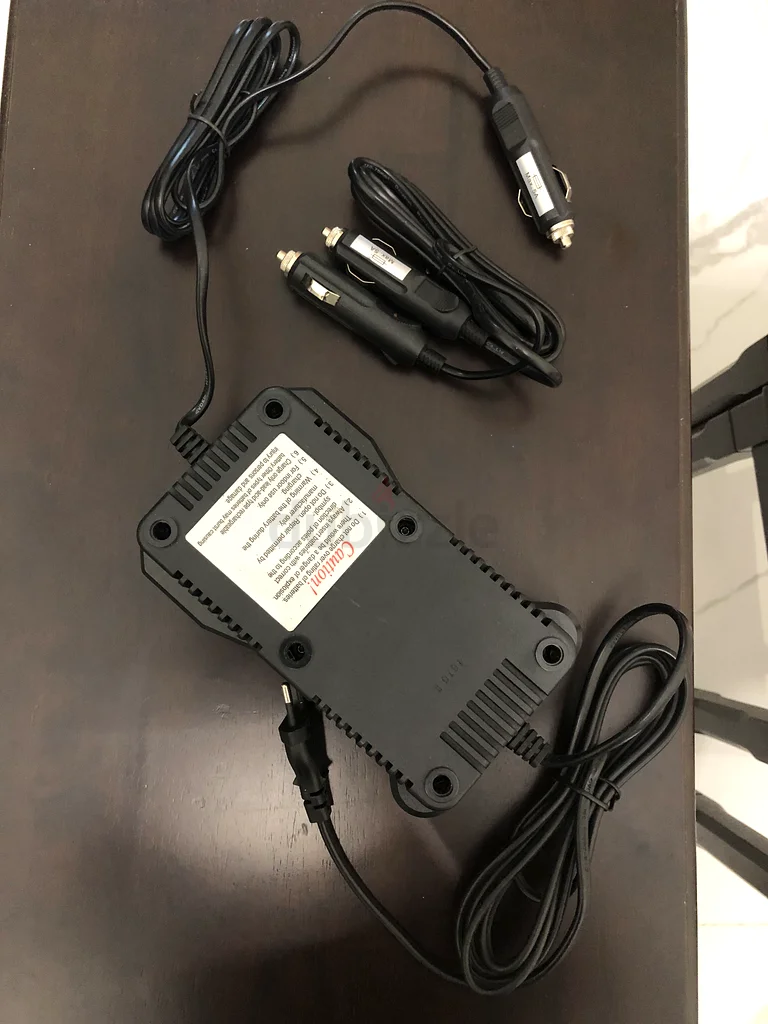 Battery charger63260219483267110