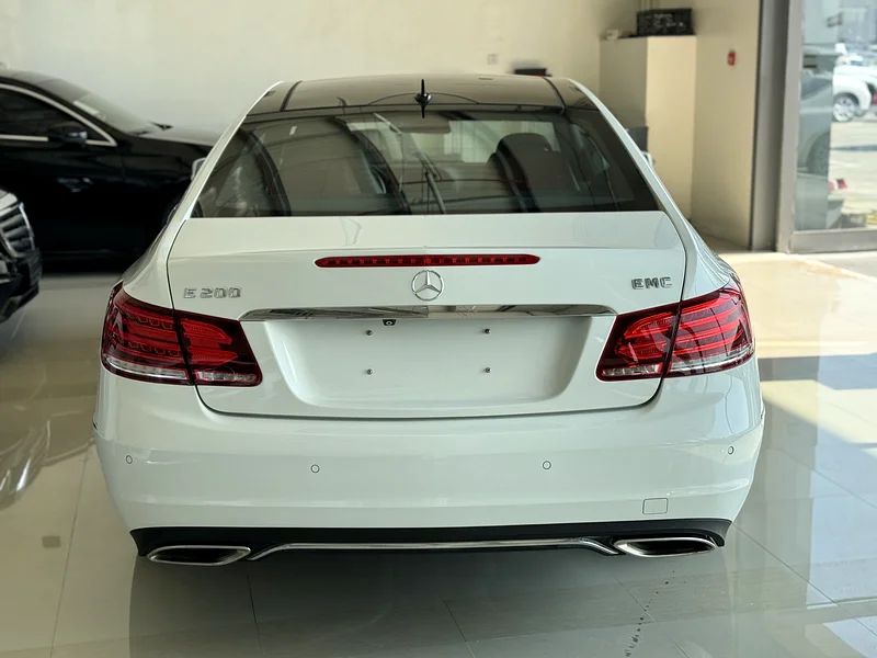 2016 Mercedes-Benz E200 Coupe GCC in perfect condition with original paint63140685583747113