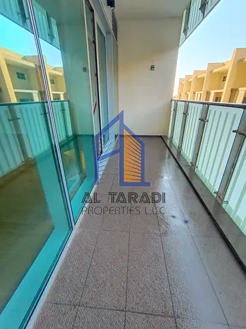 Stunning 2 Bedrooms | Gorgeous Waterfront | Luxurious Community