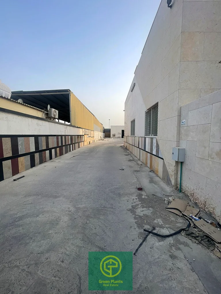 Warehouse Industrial Area (13) 22,000 sq. Ft plot area with builtin