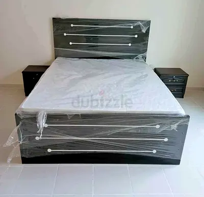 Queen bed