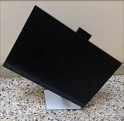 Type C Monitor Dell 24inc Bezel Less IPS Display Full HD LED With Camera + Speaker Model No C2422HE