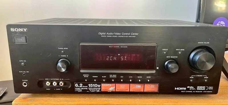 SONY amplifier with speakers63261810971905112