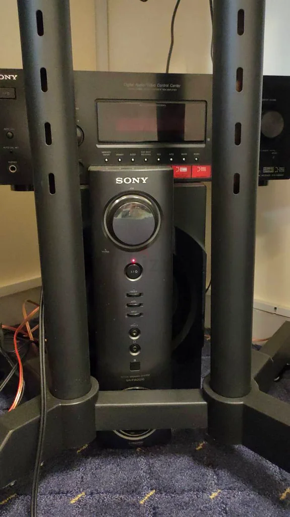 SONY amplifier with speakers63261810971905113