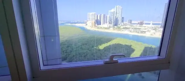 Spacious Apartment With Sea View