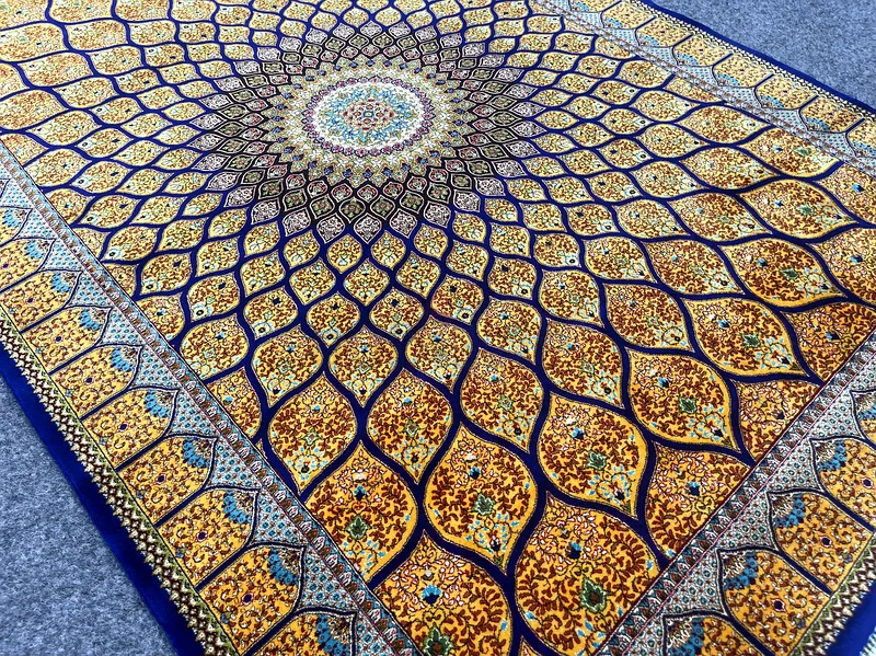 100 × 146 سم | سجادة فارسية حريرية جميلة جديدة قمبد ذهبية63183722859522114