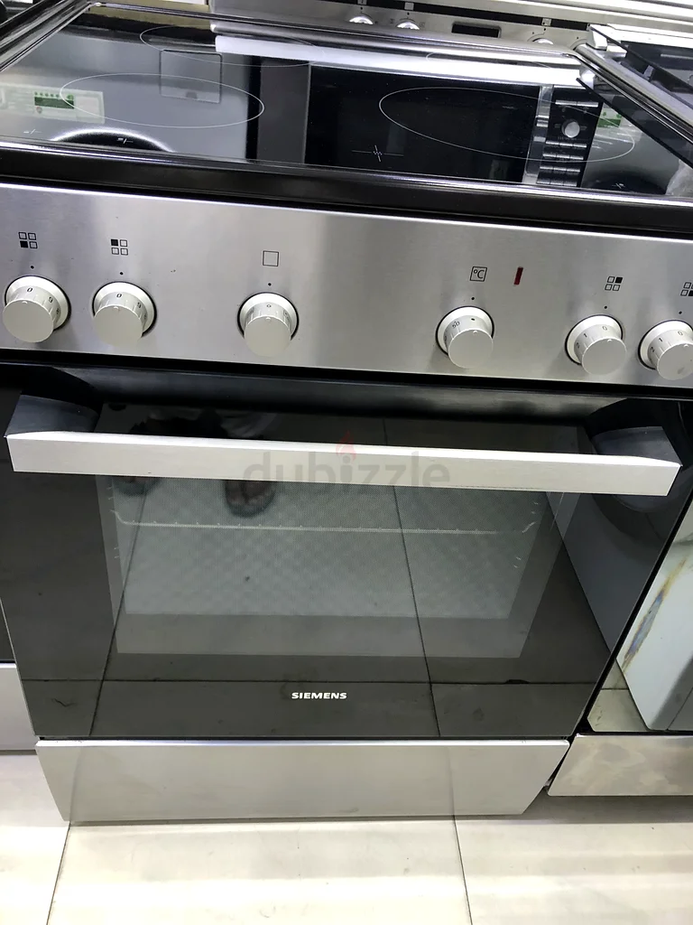 موقد كهربائي من سيمينس HK6L0007/M أسود اللون، 4 حلقات، مع التوصيل والضمان63199638330243112
