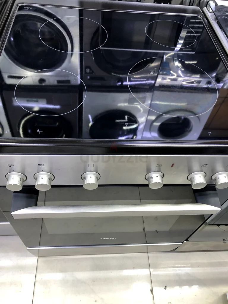 موقد كهربائي من سيمينس HK6L0007/M أسود اللون، 4 حلقات، مع التوصيل والضمان63199638330243111