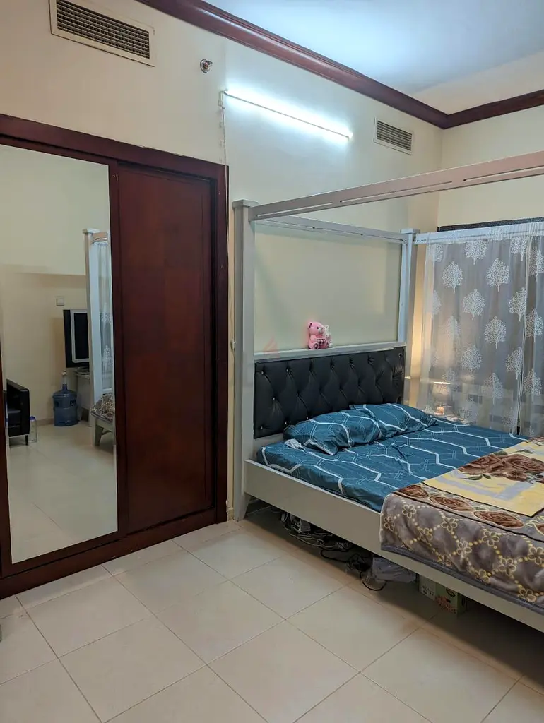 Apartment Al Nahda 1 spacious Master Bedroom with attached washroom Dubai