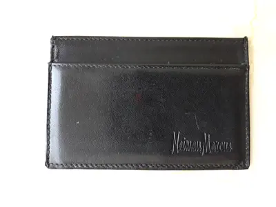 ‘NIEMAN MARCUS’ LEATHER SLIM CARD CASE