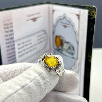 African yellow sapphire natural stone - حجر زفير اصفر أفريقي طبيعي
