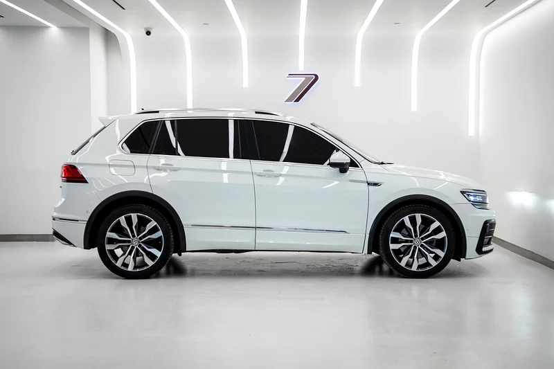 2018 | VOlKSWAGEN | TIGUAN | R-LINE 2.0L | GCC | FULL SERVICE | EXCELLENT CONDITION | FULL OPTION |63223818183682112