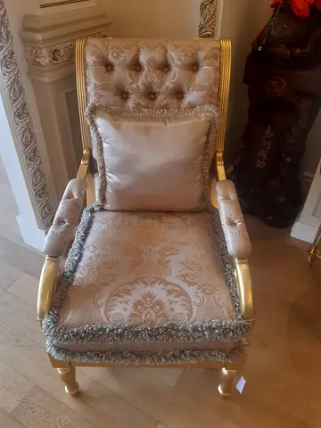 Occasional chair in traditional design with solid wood and Italian fabric