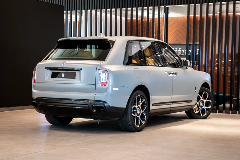 Rolls-Royce Certified Pre-Owned Black Badge Cullinan63134993333377113