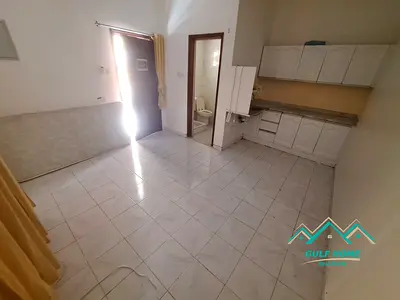 Big Studio Available 13k Family Building Ideal Location