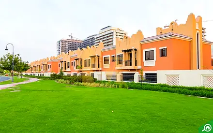 4+maid Ready To Move Town House Villa For Sale In Sport City With Roof Access