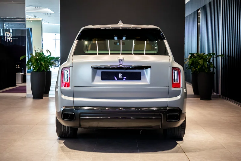 Rolls-Royce Certified Pre-Owned Black Badge Cullinan63134993333377114