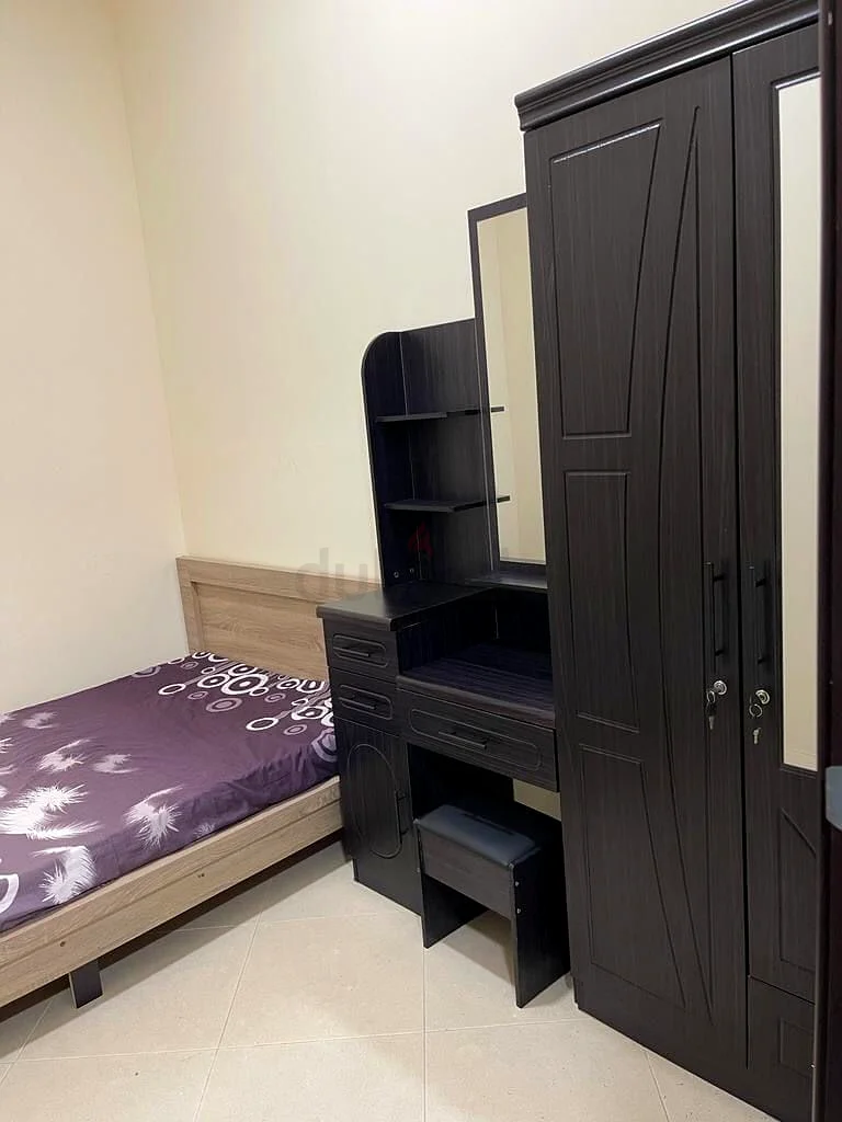 Apartment Partition Room for Rent 2200 Dubai