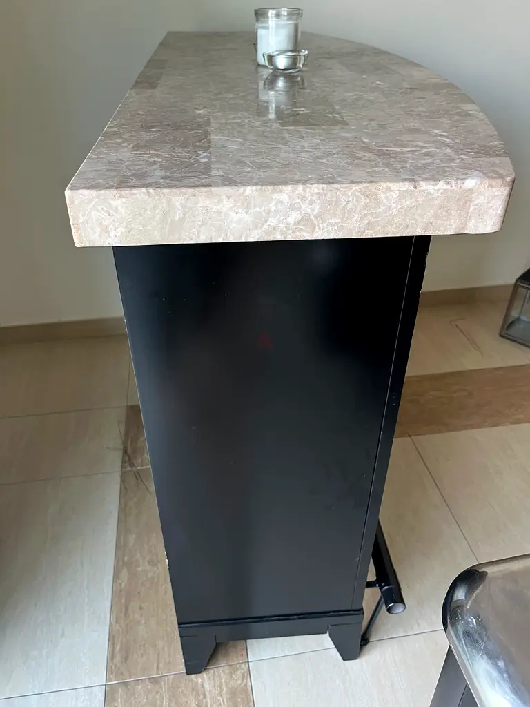 Bar with stone counter