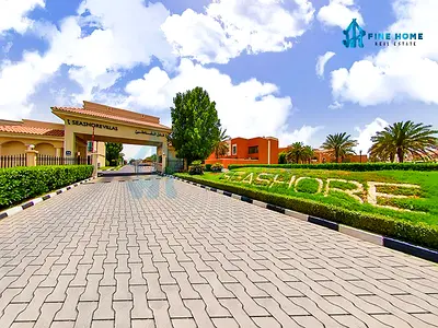 Ready To Move ! Corner Villa ! Prime Location