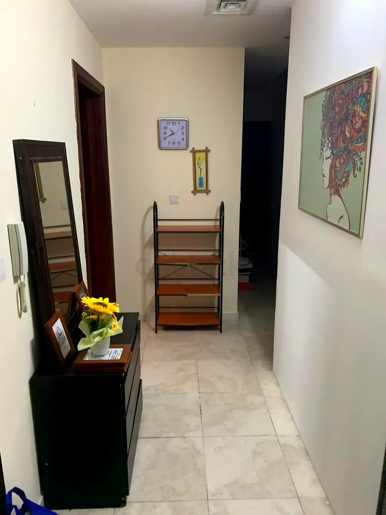 Apartment Private Room for Ladies near Business Bay metro Dubai