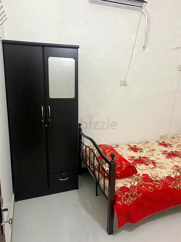 Apartment Partition room for Indian couples near ADCB Metro in Karama
