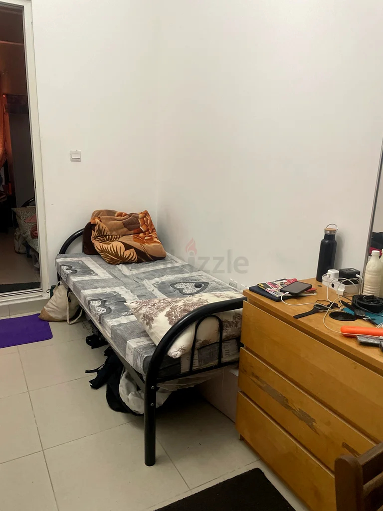 Apartment Executive Bed space In Al Quoz Al Khail Hights For keralite