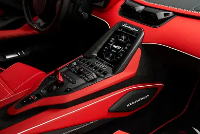 2022 Lamborghini COUNTACH 照片 16