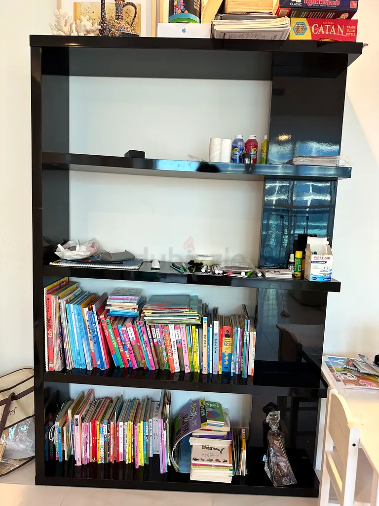 Bookshelf