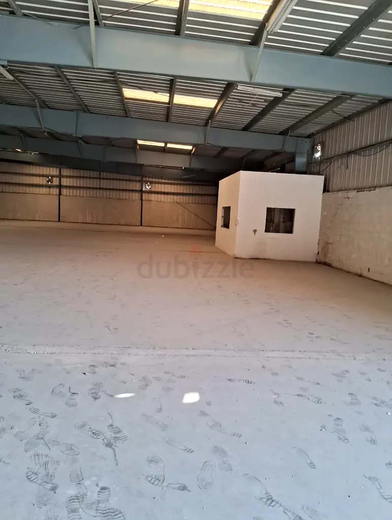Warehouse Wearhouse for rent Dubai