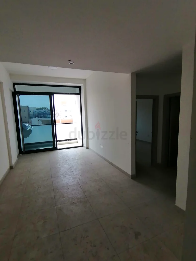 Apartment Apartment for Rent in Hor Al Anz Direct from Owner, No
