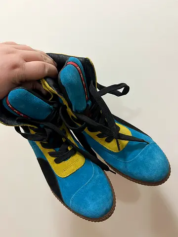 Prada hi cut sneakers 37