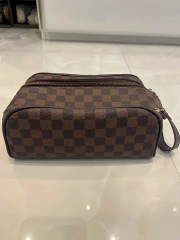 Louis vuitton hand bag master